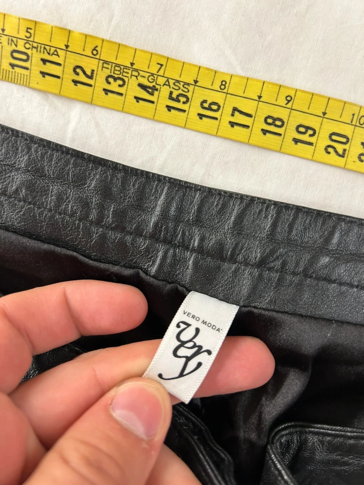 Pantalón negro recto de cuero Vero Moda talla 36 100% cuero – photo 10